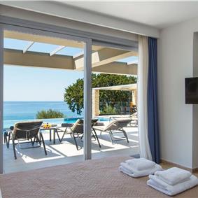 3 bedroom villa with pool & sea views, Agios Mathaios, sleeps 6